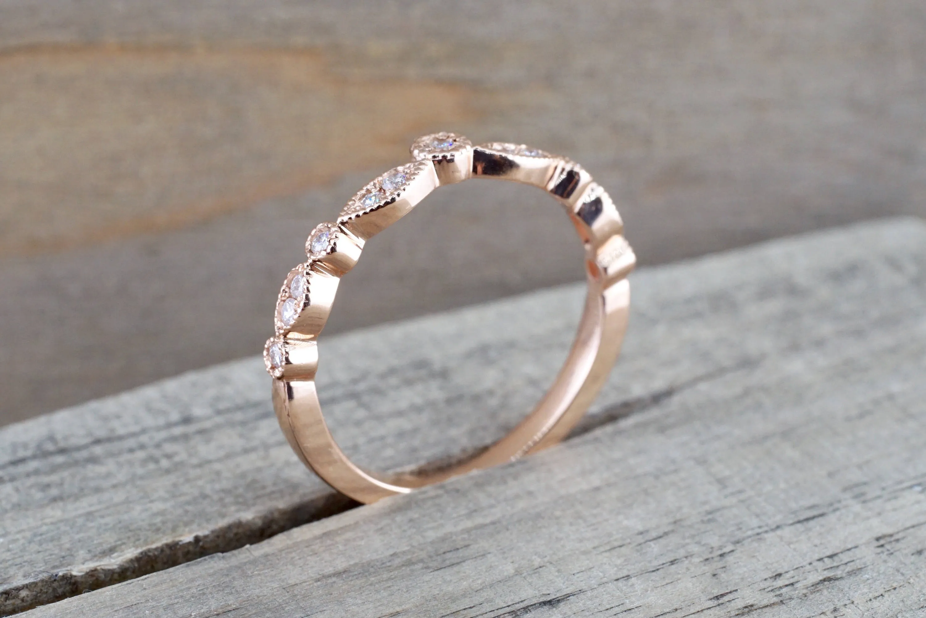 14k Rose Gold Vintage V Diamond Milgrain Band Ring