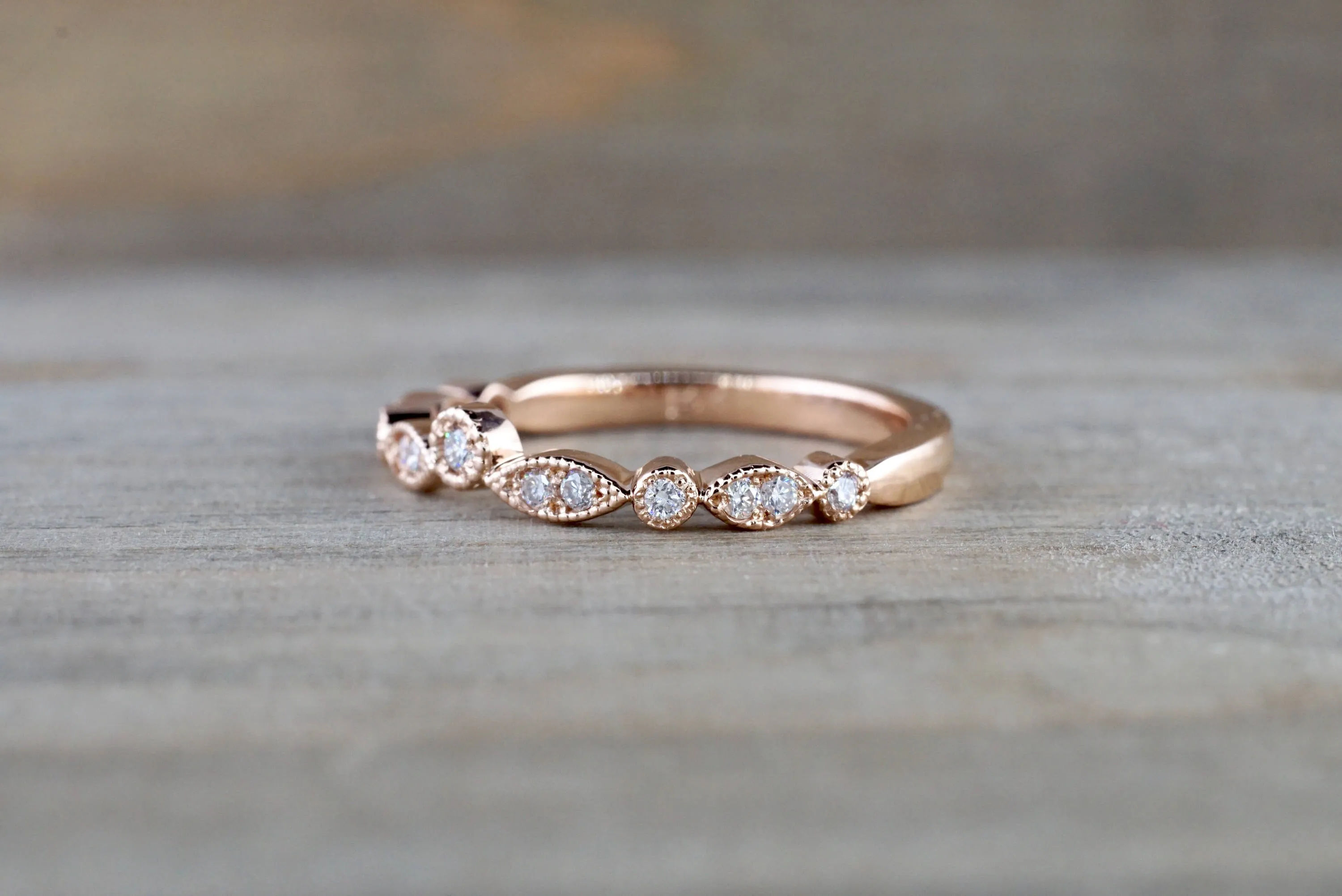 14k Rose Gold Vintage V Diamond Milgrain Band Ring