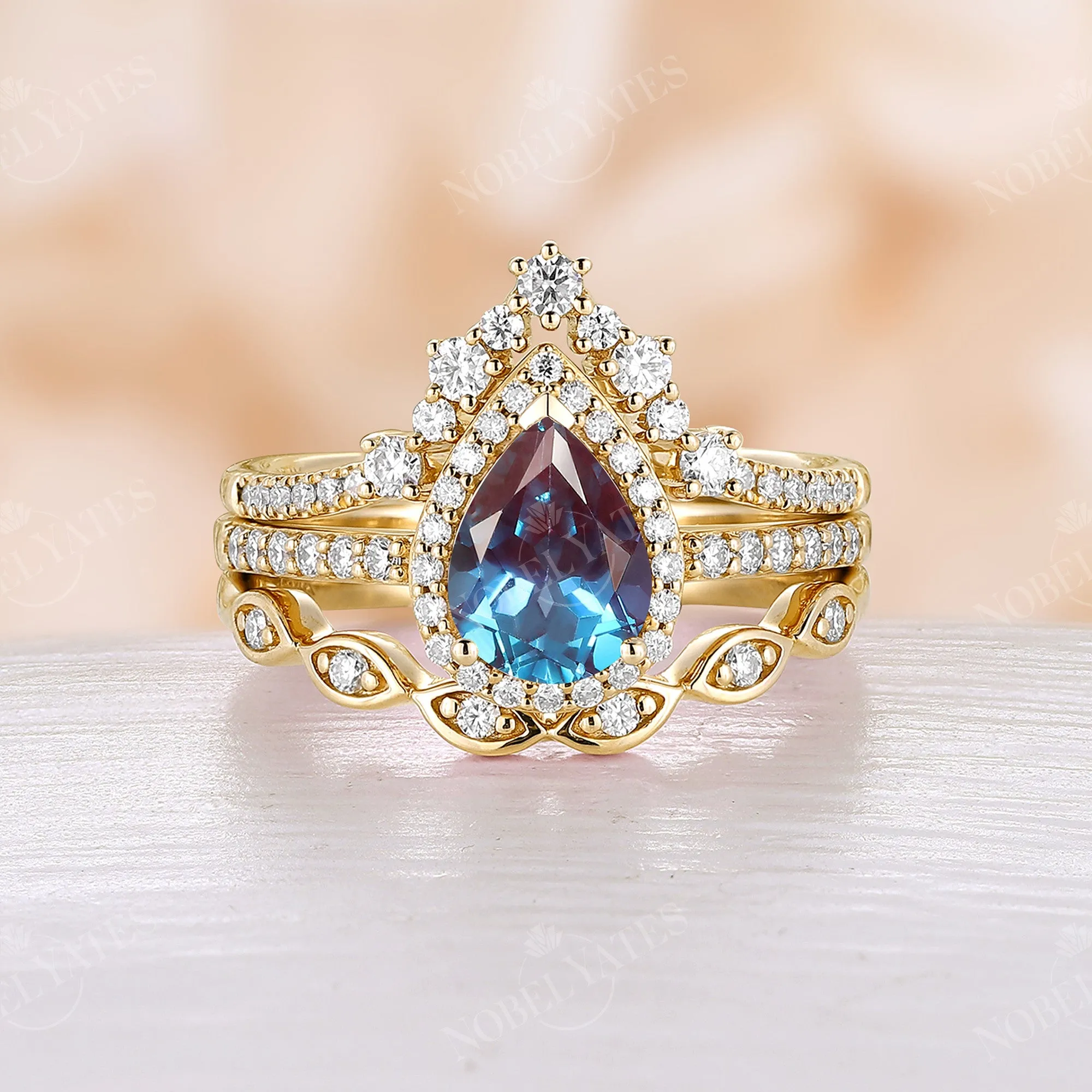 3PCS Lab Alexandrite Vintage Pear Halo & Pave Bridal Set Rose Gold