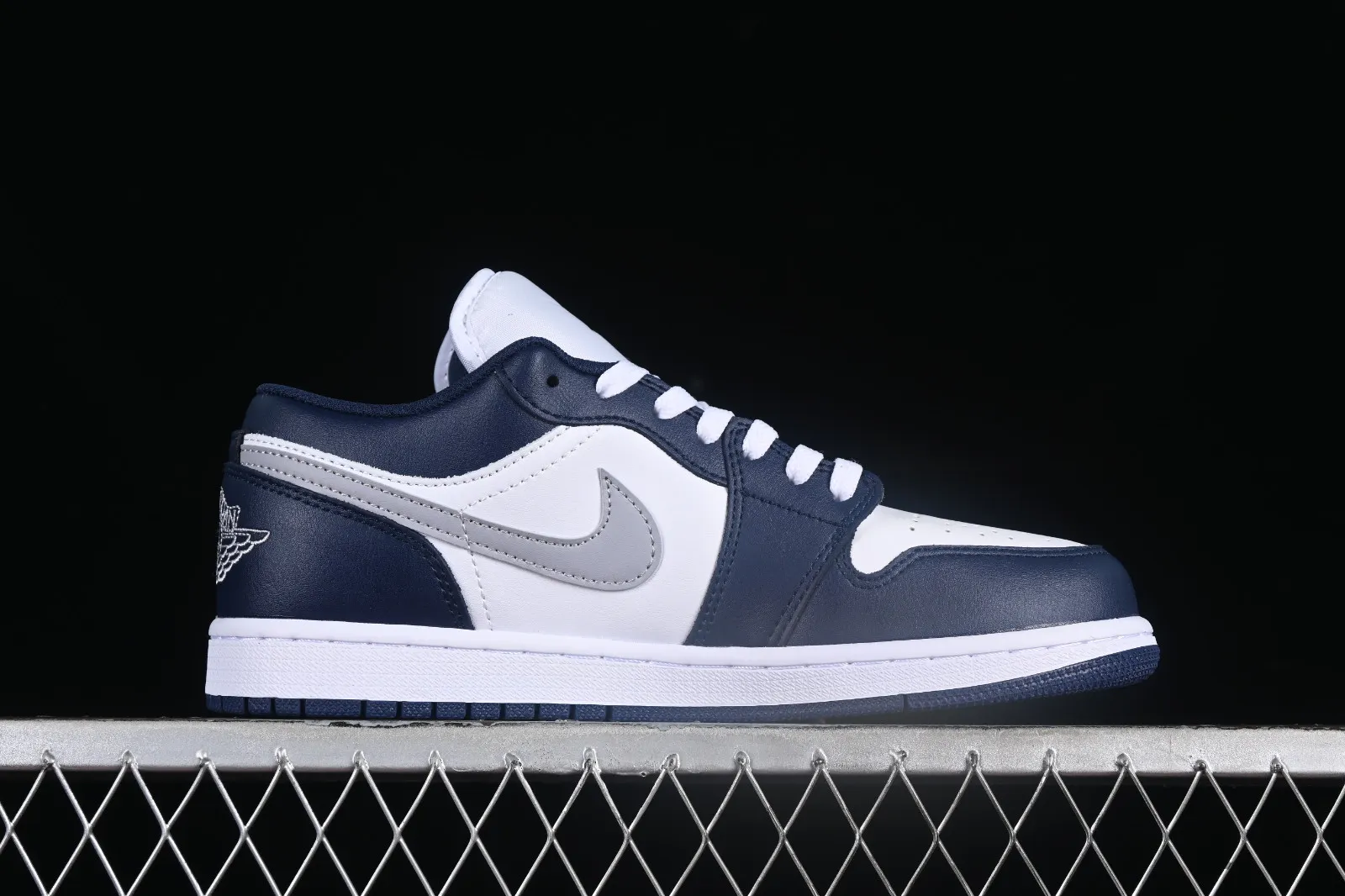 Air Jordan 1 Low Midnight Navy Grey White 553558-141