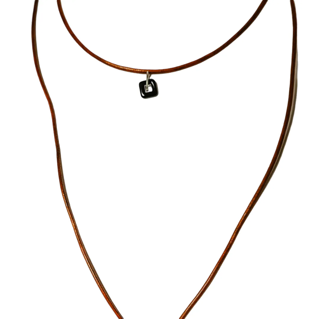 Levi Extra long Necklace