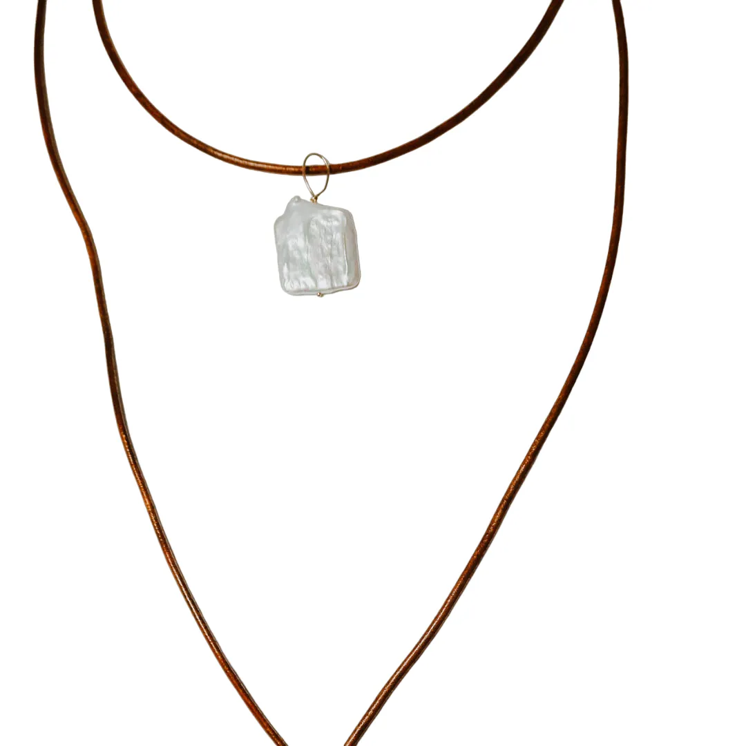 Levi Extra long Necklace