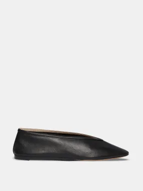 Luna Slipper / Black Leather