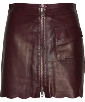 MAX & Co. Scallop Hem Skirt in Burgundy Leather