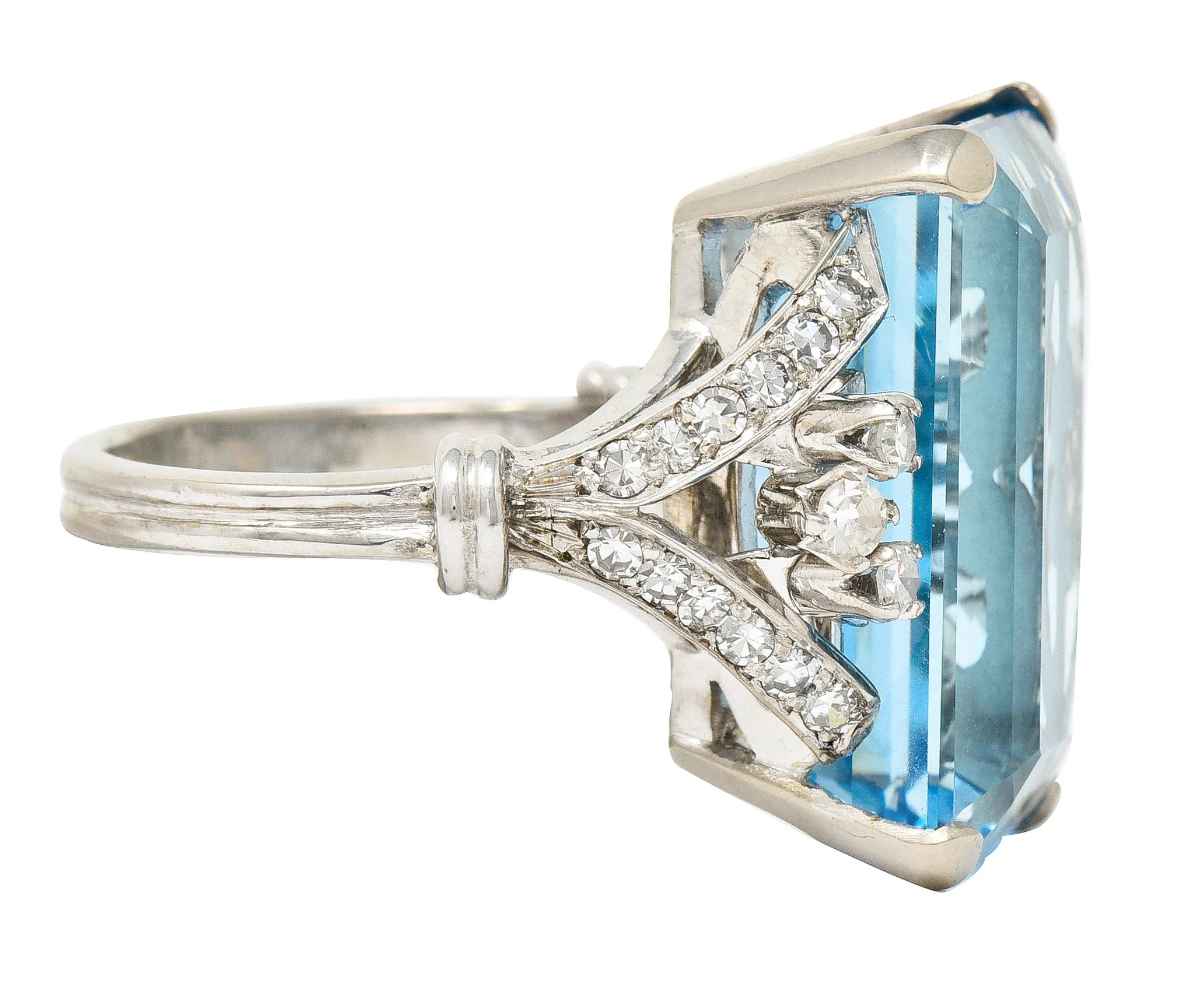 Mid-Century 21.00 CTW Emerald Cut Aquamarine Diamond 18 Karat White Gold Arching Vintage Cocktail Ring