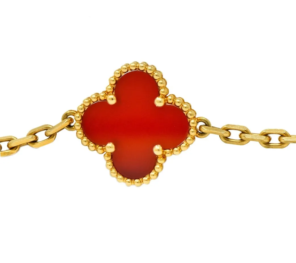 Van Cleef & Arpels Carnelian 18 Karat Yellow Gold Vintage Alhambra Necklace