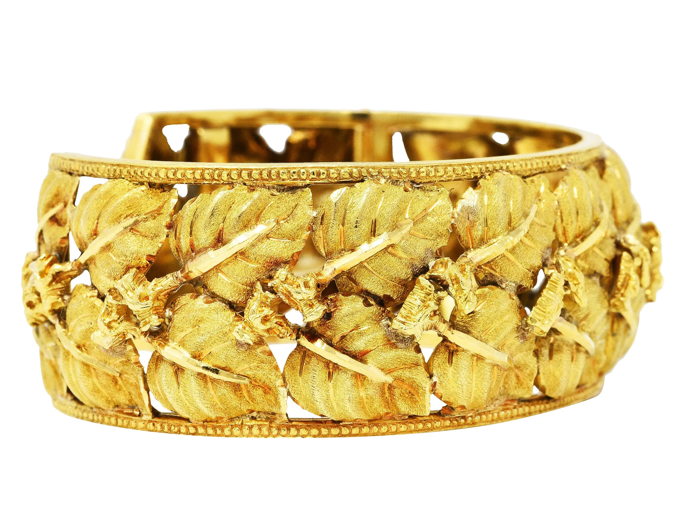 Vintage Buccellati 18 Karat Yellow Gold Hinged Foliate Leaf Cuff Bracelet