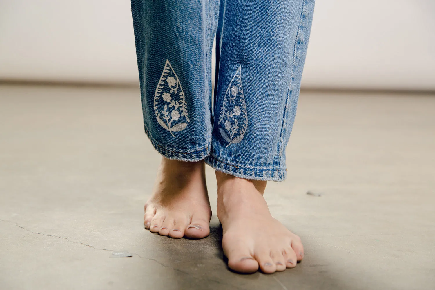 Vintage Women’s Denim Levis with Embroidery - Paisley Drop Vintage Levi's